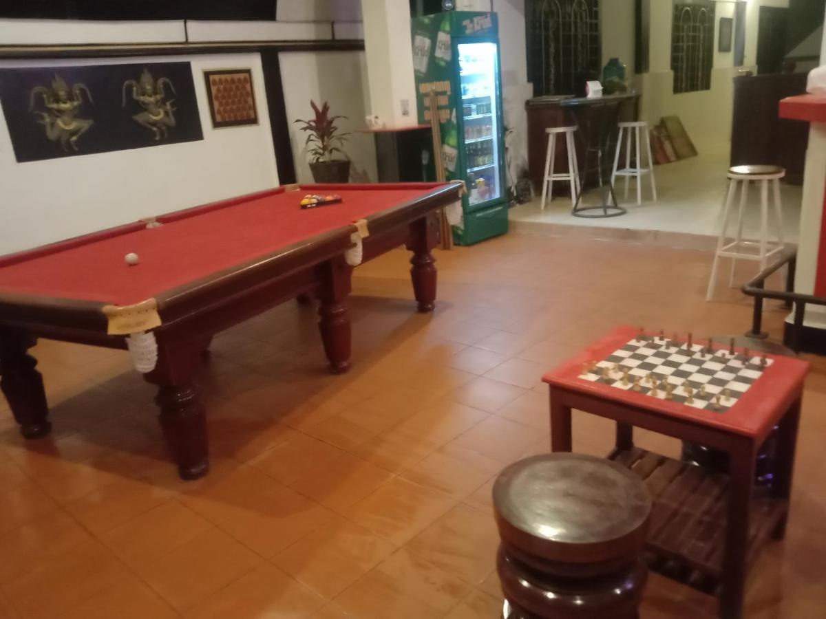 White Monkey Hotel Siem Reap Exterior photo